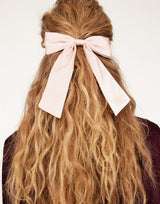 Bow decorated hair clip