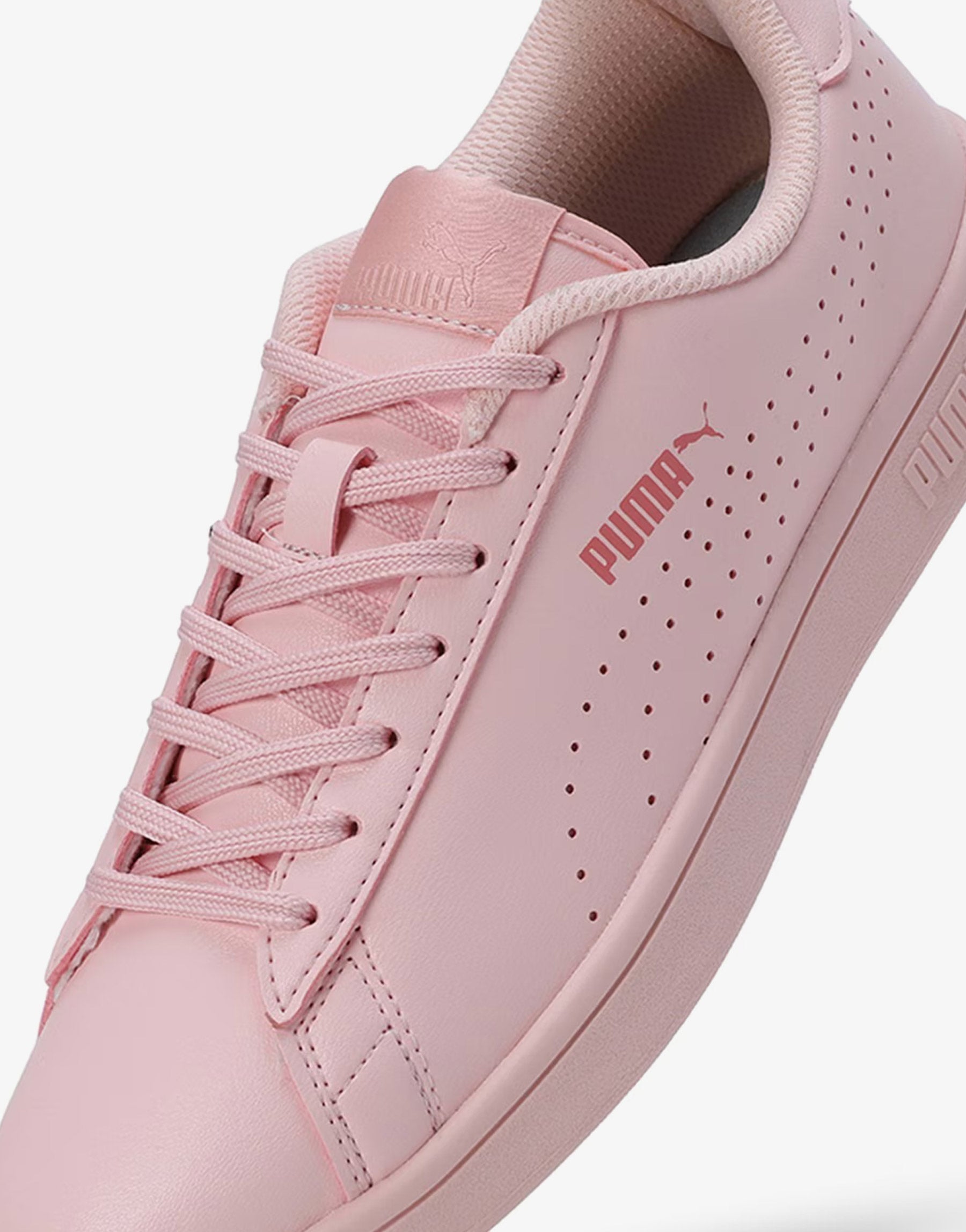 Smasher Lace-Up Sneakers Pink