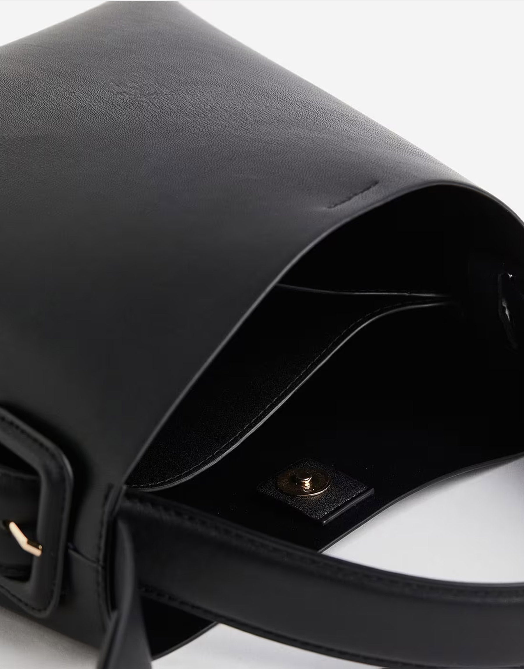 Crossbody Bag - Black Strap