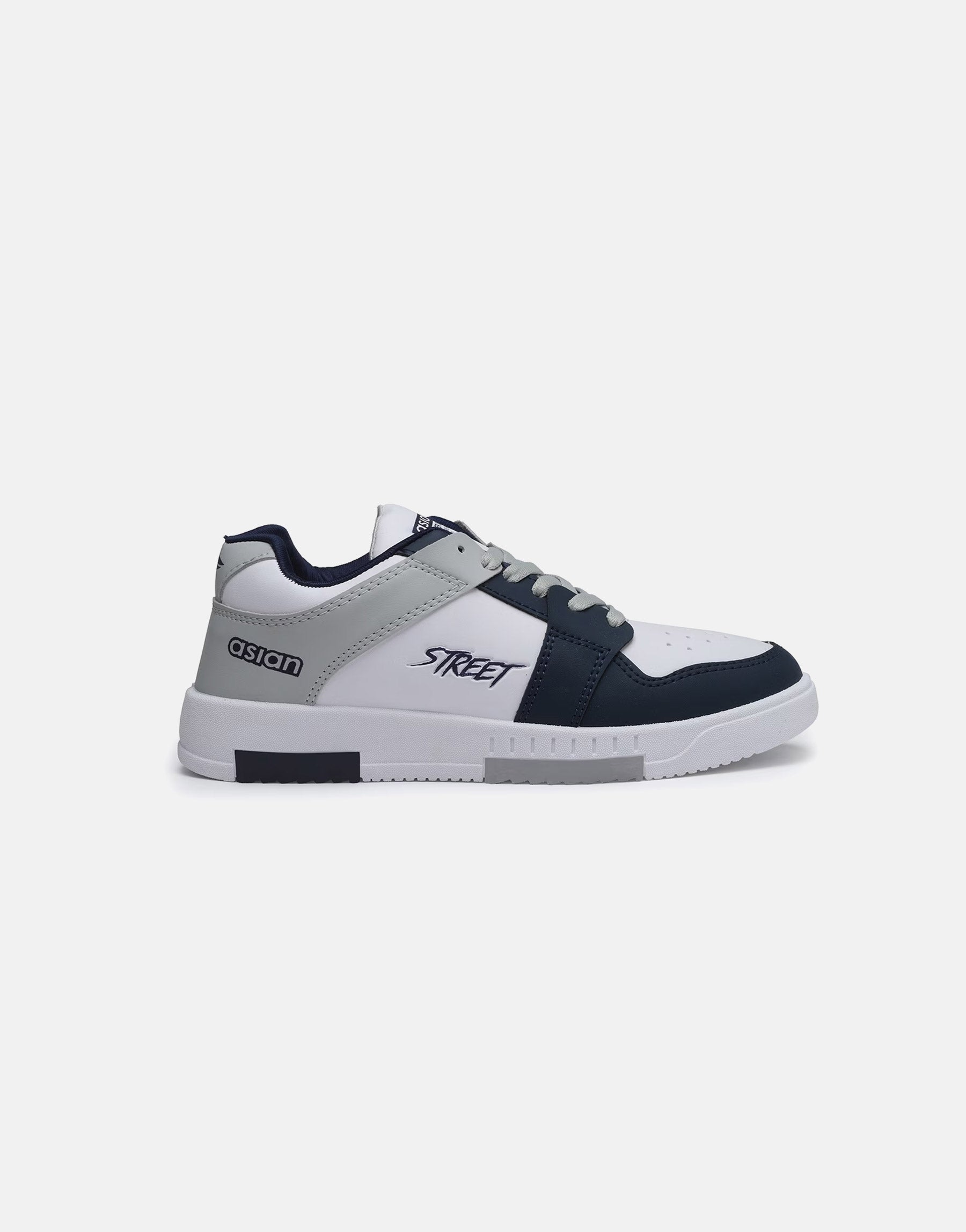 Round-Toe Casual Shoes